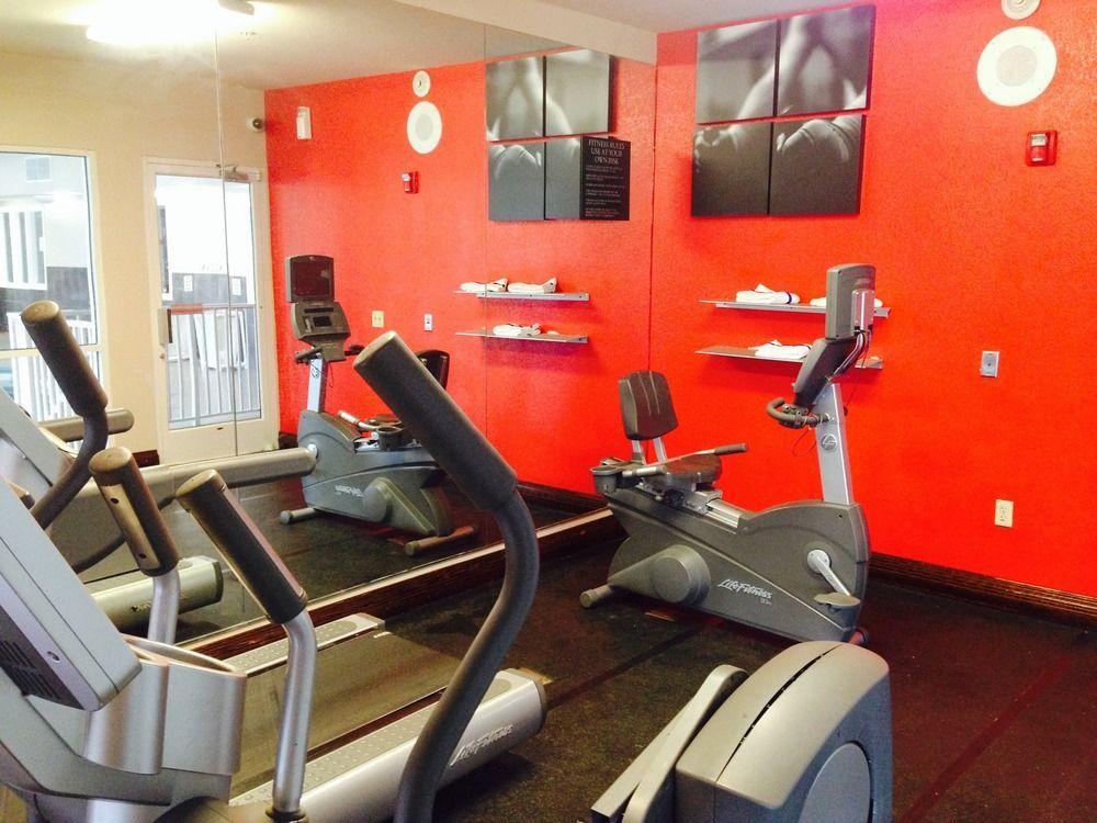 Holiday Inn Express & Suites Chicago - Matteson By Ihg Eksteriør billede