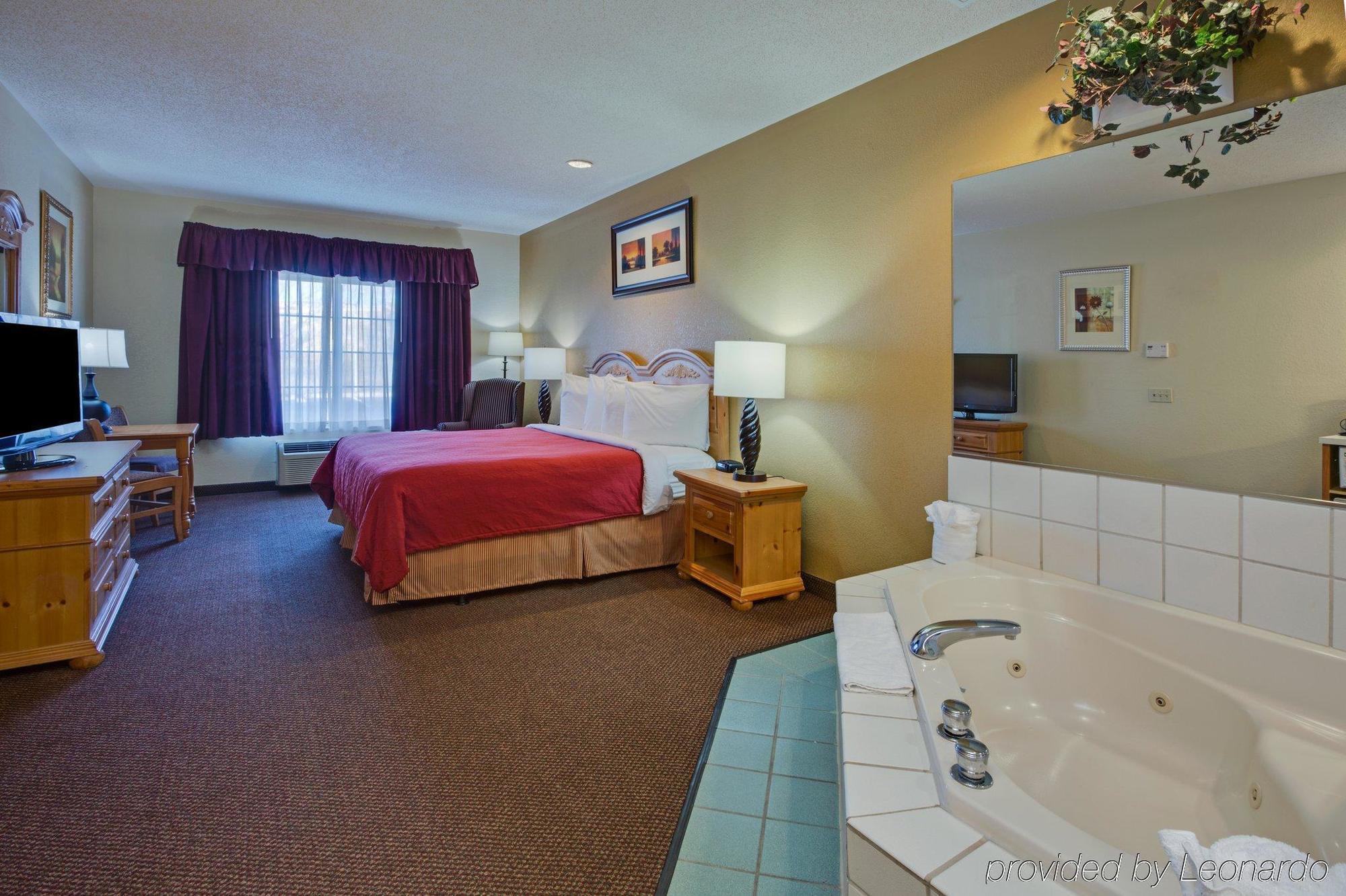 Holiday Inn Express & Suites Chicago - Matteson By Ihg Værelse billede
